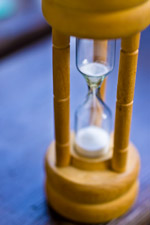 Amazon�̓d�q���В[���AKindle4��